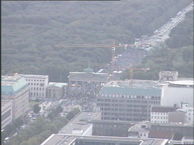 [16:58 - Brandenburger Tor, 28.08.99]