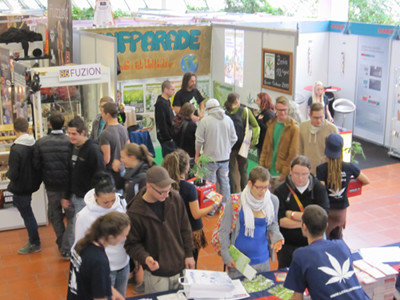 Foto vom Stand der Hanfparade auf der Cultiva 2012