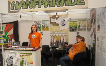 Hanfparade-Stand auf der Cannafest Hanfmesse in Prag