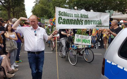 Hanfblock auf dem CSD 2017 in Berlin