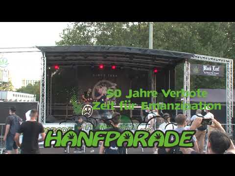 MdA Thomas Isenberg auf der Hanfparade 2021