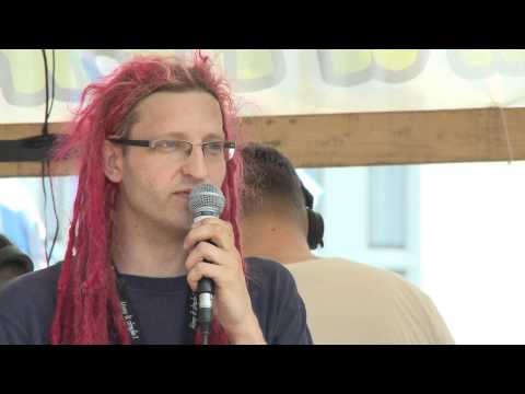 Auftakt: Steffen Geyer (Versammlungsleiter der Hanfparade, Aktivist) - Hanfparade 2015